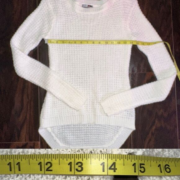 Love by Chesley White Sweater Women’s M Medium Open Knit Long Sleeve High Low - Picture 4 of 15